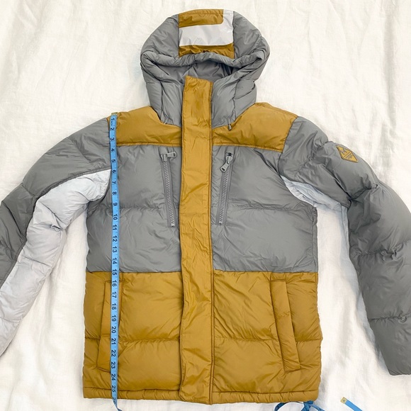 Under Armour® Men’s ColdGear® Infrared Down Blocked Jacket in ANTIQUE OCHRE - Picture 6 of 16